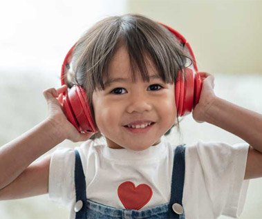 Enfant problème auditif
